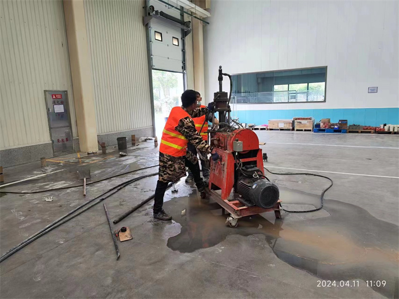 防城港厂房地面下沉塌陷注浆加固施工